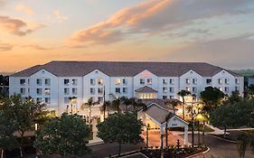 Hilton Garden Inn Bakersfield